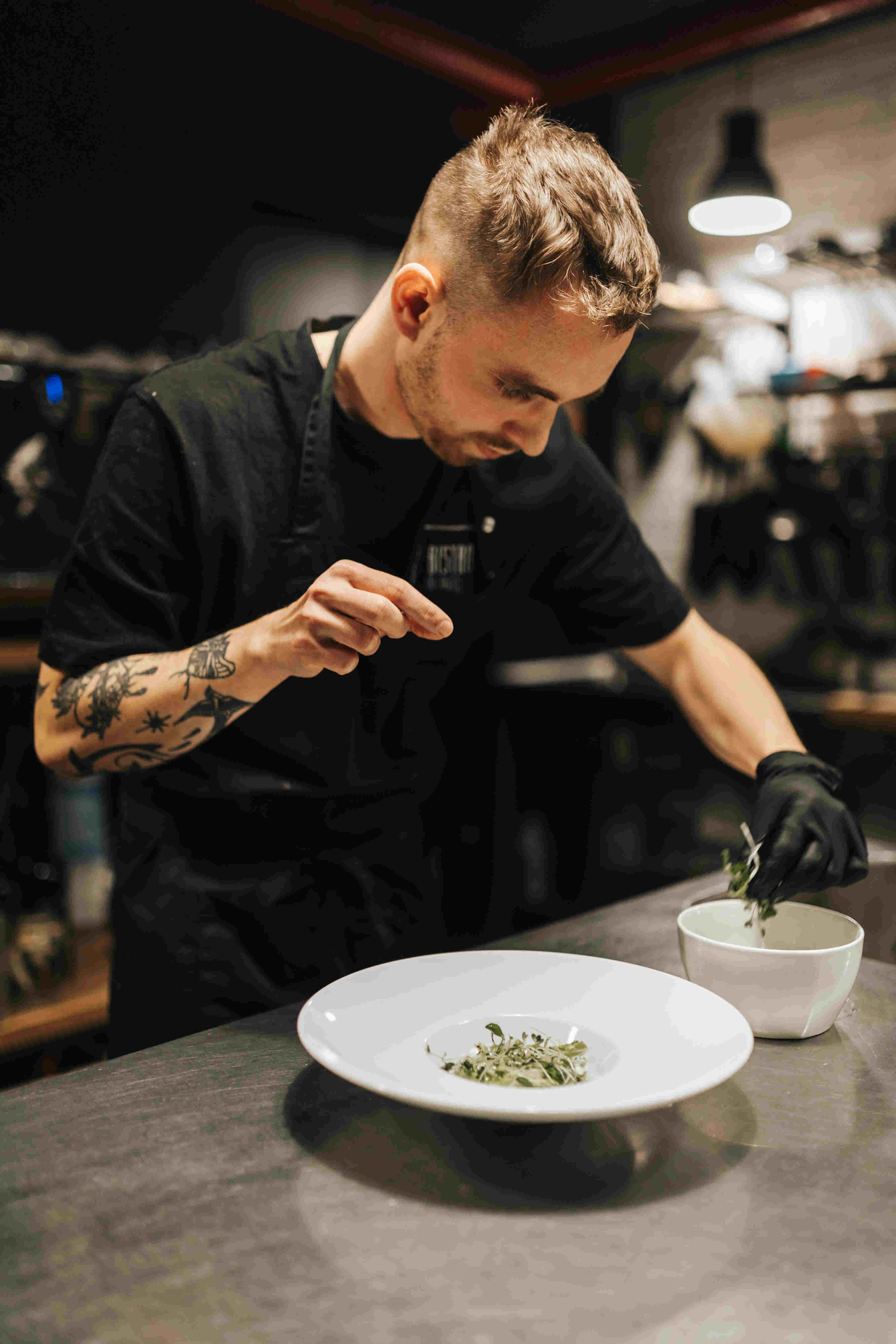 BRIOSZKI KĘS ZE ŚLEDZIEM